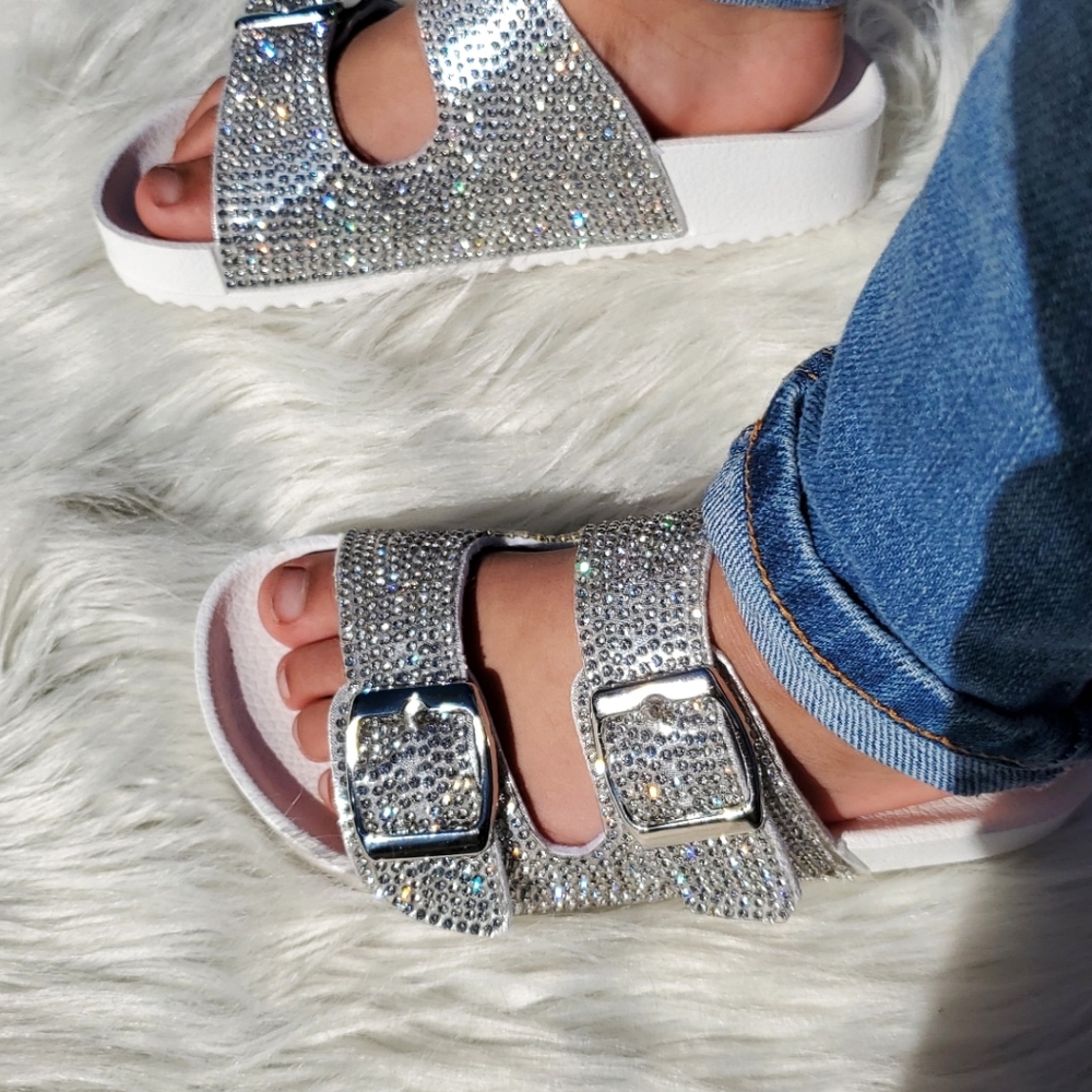 White Glam Slides - Picture 2 of 3